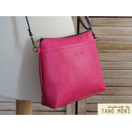 A KIS FEKETE táska pink színben (új)